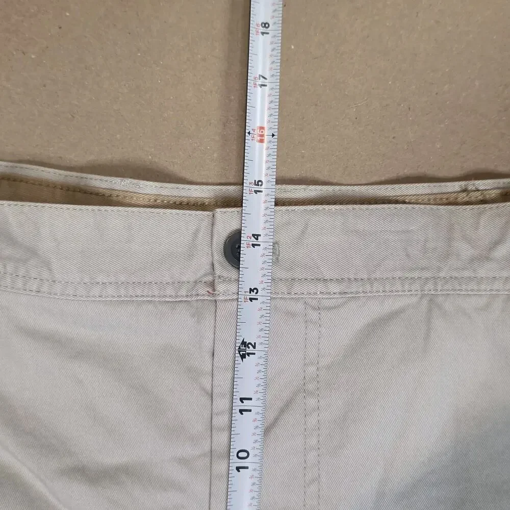 IZOD Shorts Men 50 Beige Flat Front Saltwater The Washed Chino Short 10.5 Inseam